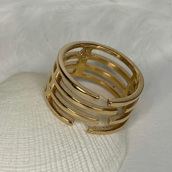 Wide gold plated labyrinth ring