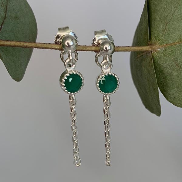 Green onyx silver chain earrings