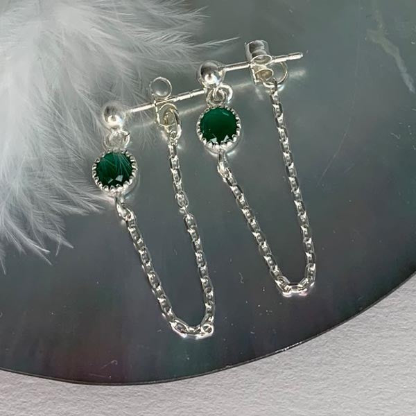 Green onyx silver chain earrings