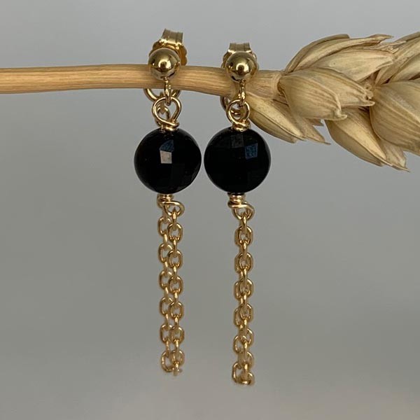 Gold plated onyx chain earrings