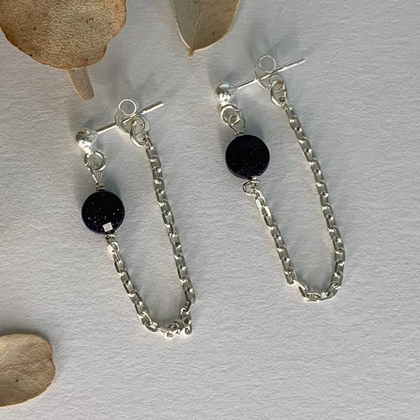 Silver chain earrings with sandstone