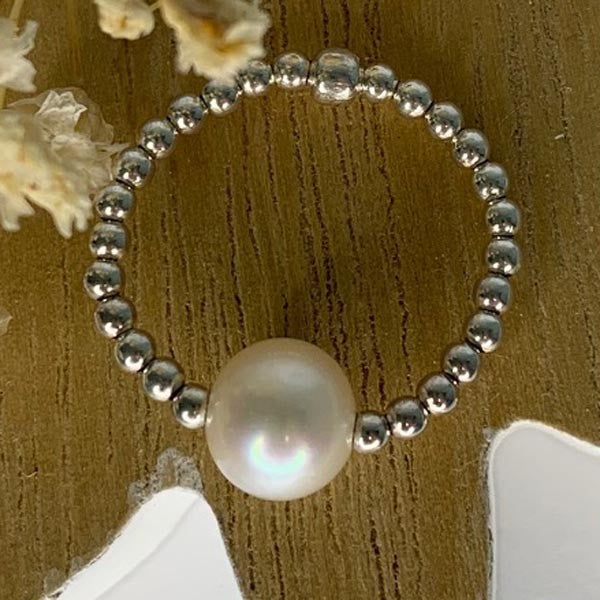 Mini pearl ring silver white freshwater pearl