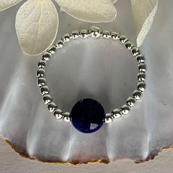 Mini silver lapis lazuli flat pearl ring 