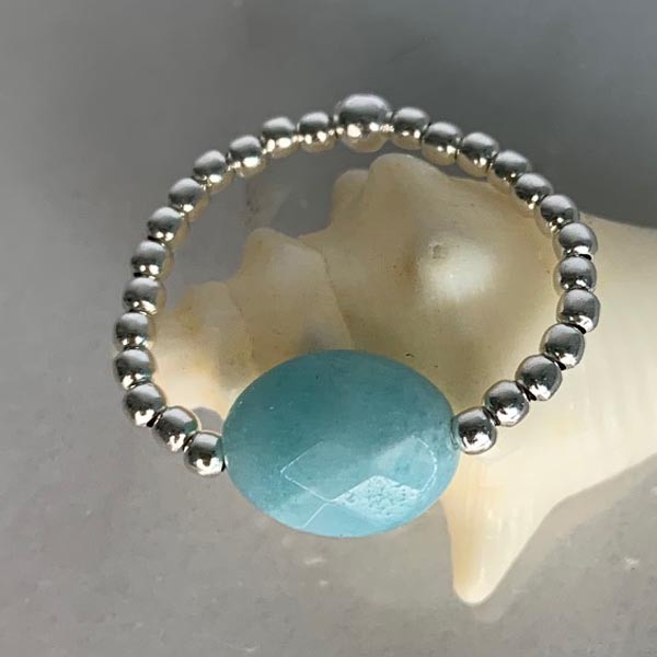 Mini silver amazonite oval pearl ring