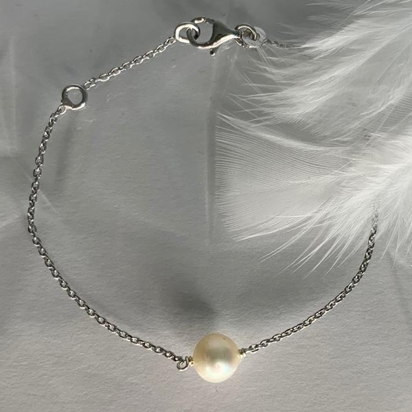 Baroque white pearl silver chain bracelet