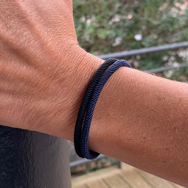 Men's double cord bracelet in blue and black