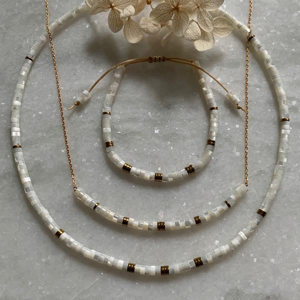 Heishi white mother-of-pearl and hematite barrette necklace