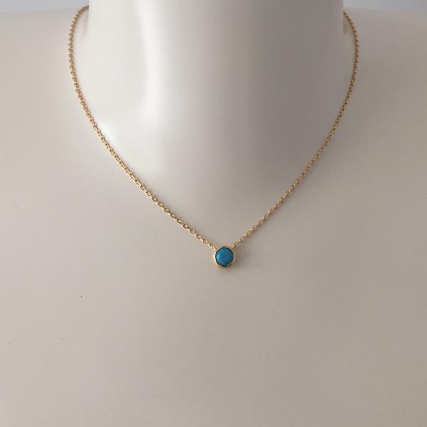 Collier chaine plaqué or petite pierre Turquoise