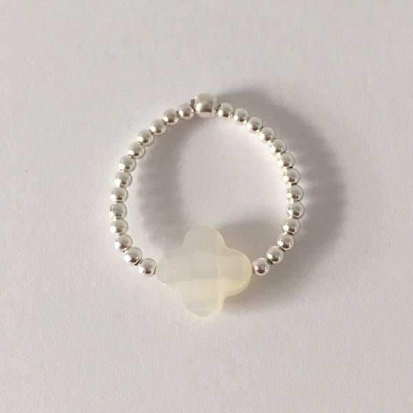 Mini pearl ring silver cross white mother-of-pearl