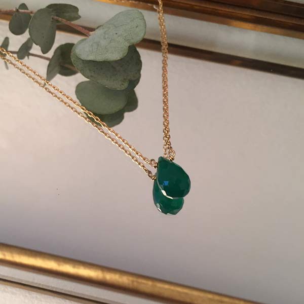 Gold plated chain necklace with green onyx drop