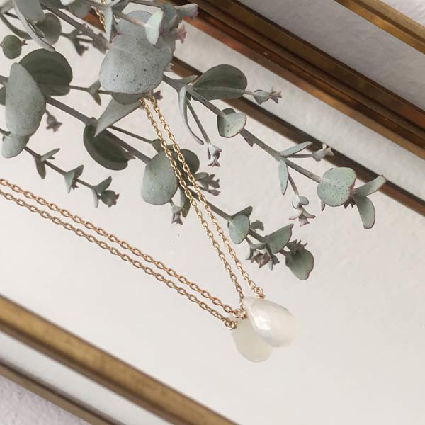 Gold plated chain necklace with faceted white moonstone drop