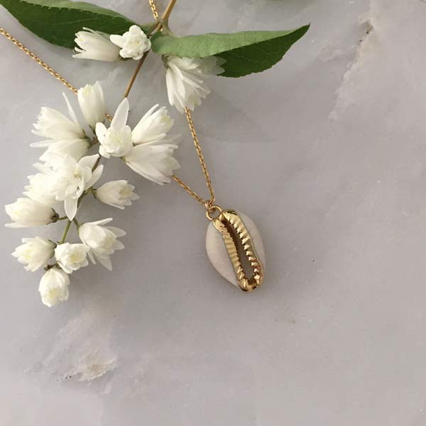 Gold plated cowrie chain necklace