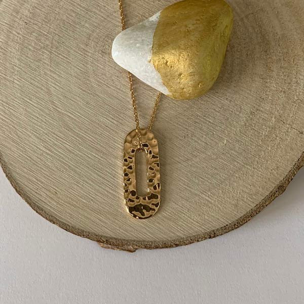 Hammered oval gold plated chain necklace