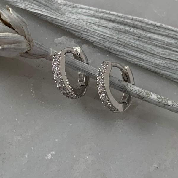 Mini hoop earrings with silver zircons 