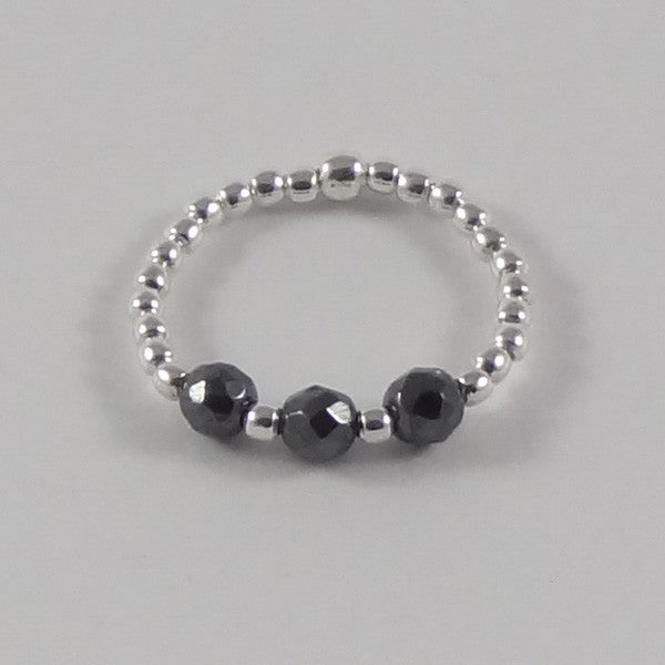 Mini silver pearl ring 3 small hematite