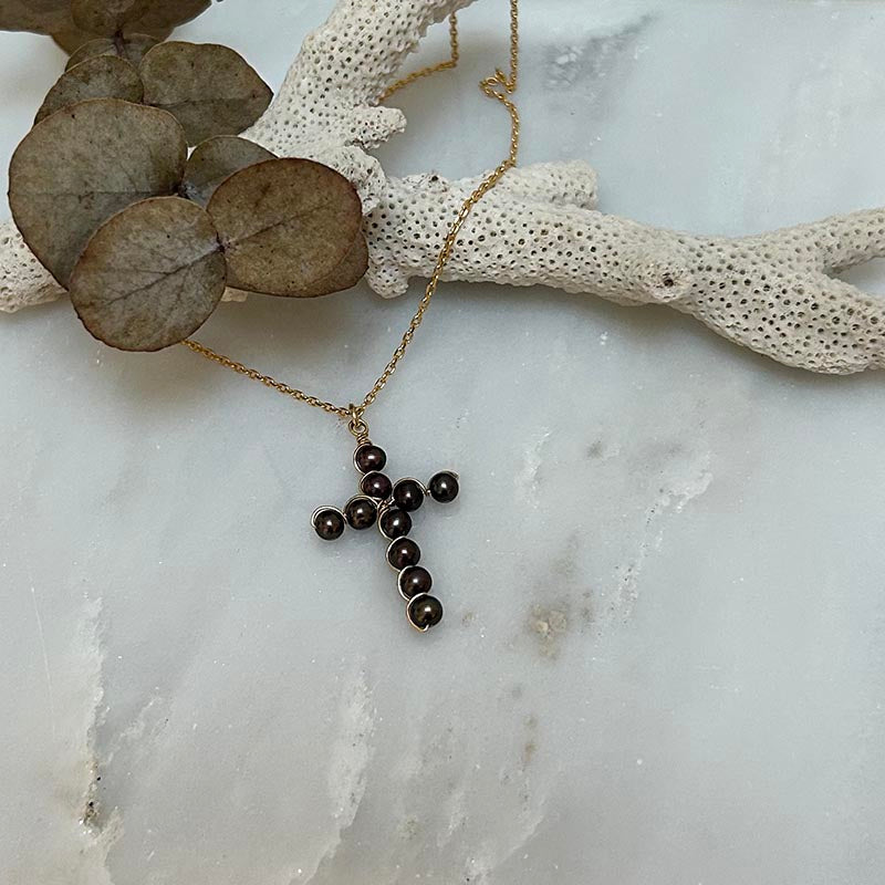 Gold plated chain necklace with black freshwater pearl cross 