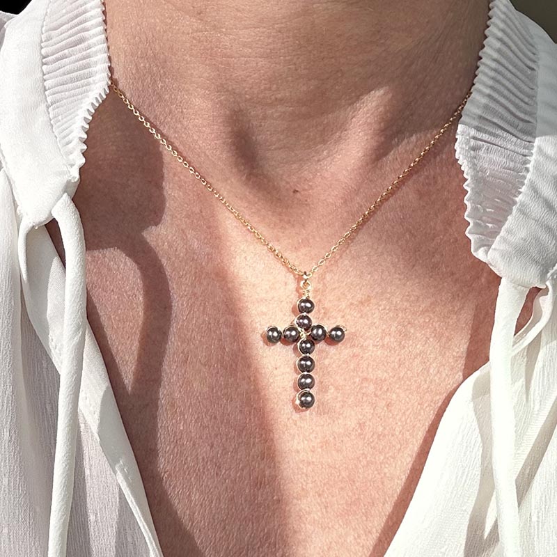 Gold plated chain necklace with black freshwater pearl cross 