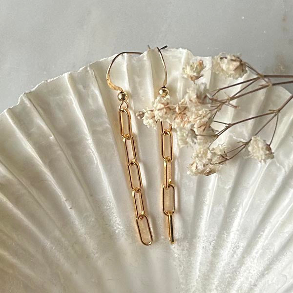 Gold plated link earrings 